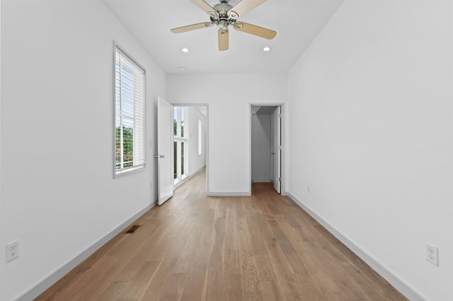 29 Hanover Street, Charleston, SC 29403