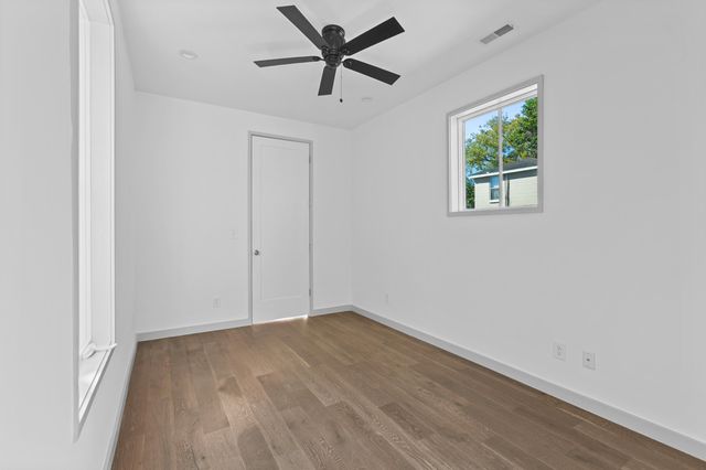 29 Hanover Street, Charleston, SC 29403