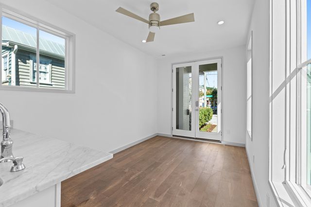 29 Hanover Street, Charleston, SC 29403