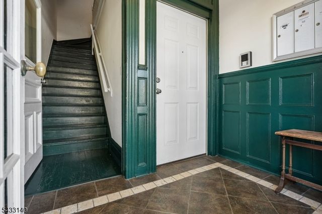68 Llewellyn Ave, Bloomfield Twp., NJ 07003