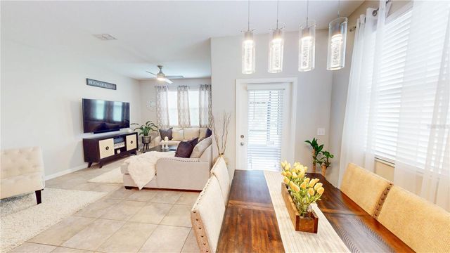 9776 PEMBROOKE PINES DRIVE, Sun City Center, FL 33573