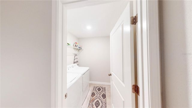 9776 PEMBROOKE PINES DRIVE, Sun City Center, FL 33573