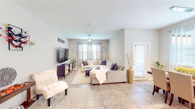 9776 PEMBROOKE PINES DRIVE, Sun City Center, FL 33573