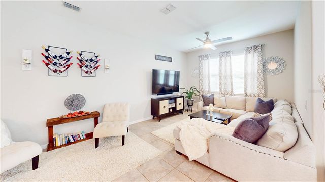 9776 PEMBROOKE PINES DRIVE, Sun City Center, FL 33573