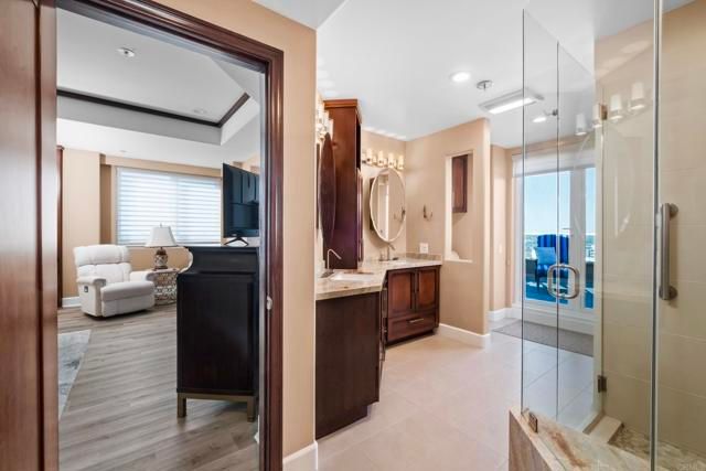 3890 Nobel Drive 2102, San Diego, CA 92122