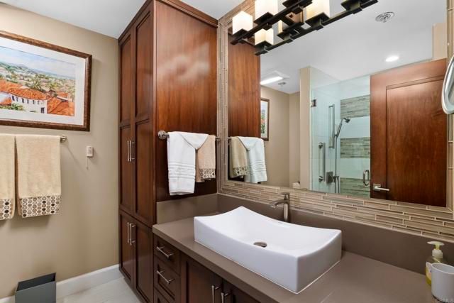 3890 Nobel Drive 2102, San Diego, CA 92122