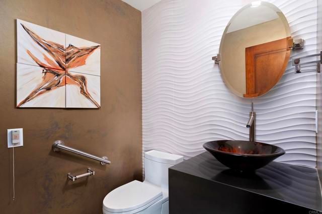 3890 Nobel Drive 2102, San Diego, CA 92122