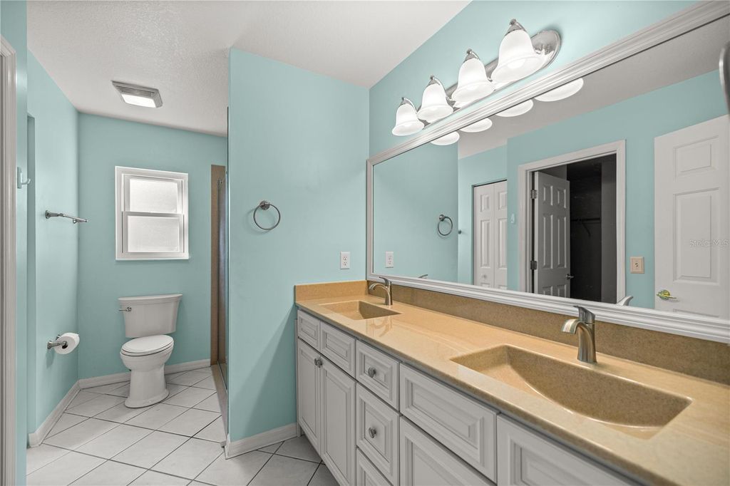 Image 18 of property listing at 14218 SE 88 COURT, Summerfield, FL 34491