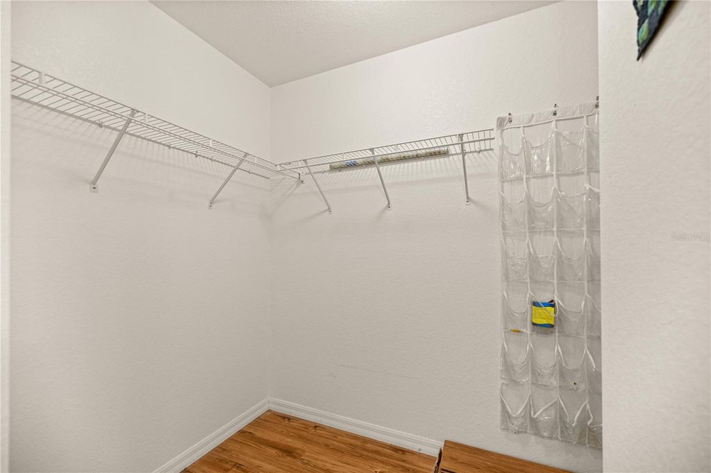 Image 21 of property listing at 14218 SE 88 COURT, Summerfield, FL 34491