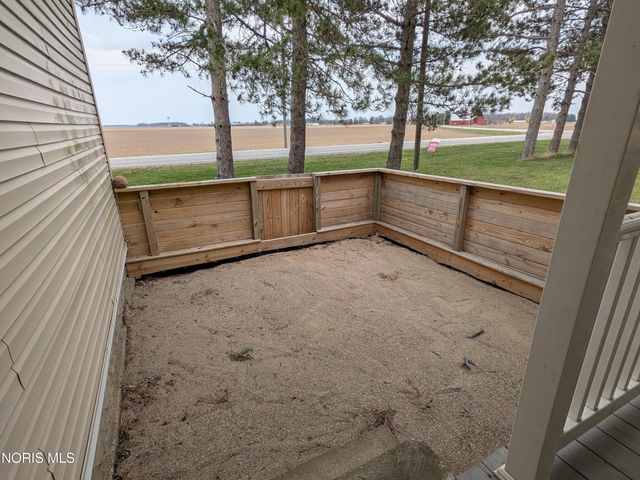 29024 Ayersville Pleasant Bend Road, Defiance, OH 43512