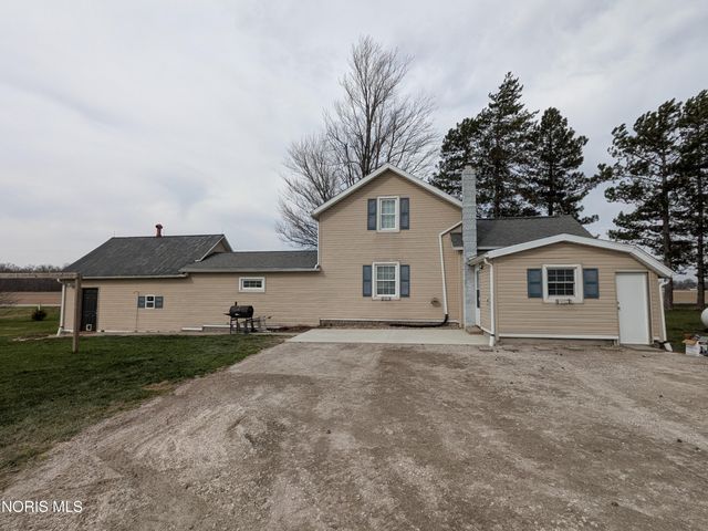 29024 Ayersville Pleasant Bend Road, Defiance, OH 43512