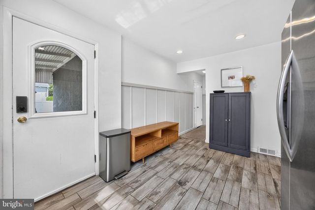 924 PENN AVE, Drexel Hill, PA 19026