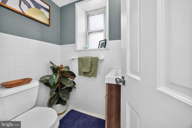 924 PENN AVE, Drexel Hill, PA 19026