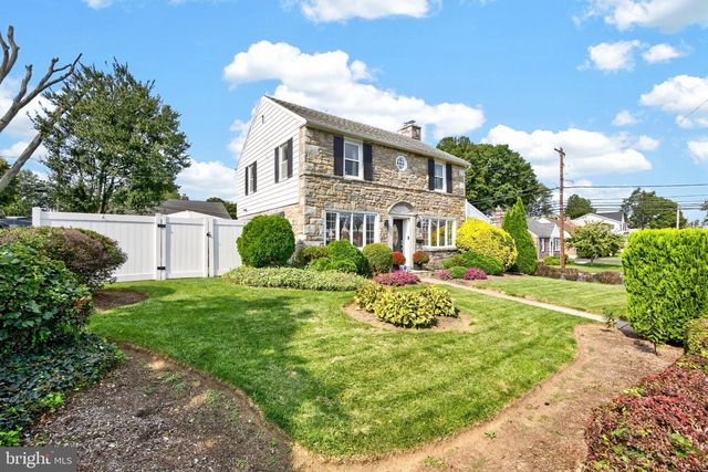 924 PENN AVE, Drexel Hill, PA 19026