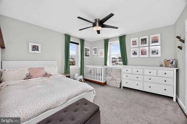 924 PENN AVE, Drexel Hill, PA 19026