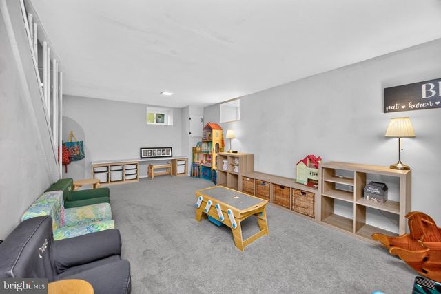924 PENN AVE, Drexel Hill, PA 19026