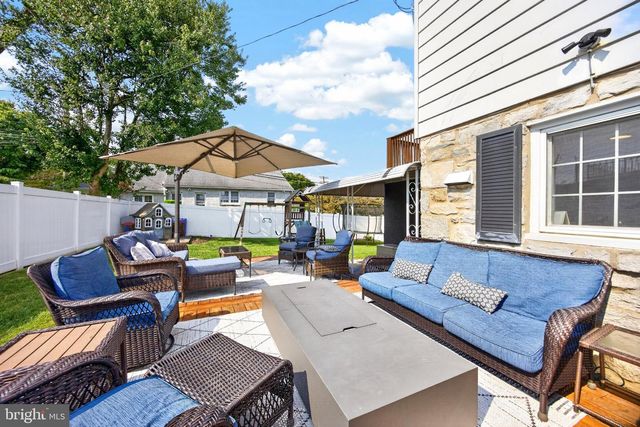 924 PENN AVE, Drexel Hill, PA 19026
