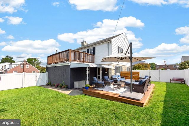924 PENN AVE, Drexel Hill, PA 19026