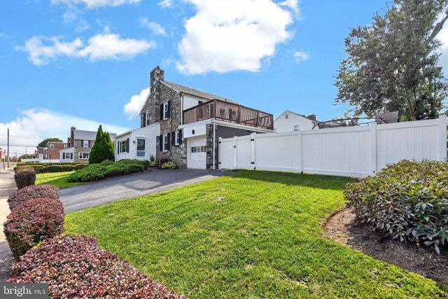 924 PENN AVE, Drexel Hill, PA 19026