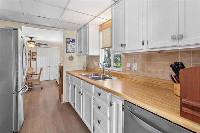 28315 PRIVATE ROAD, Okahumpka, FL 34762