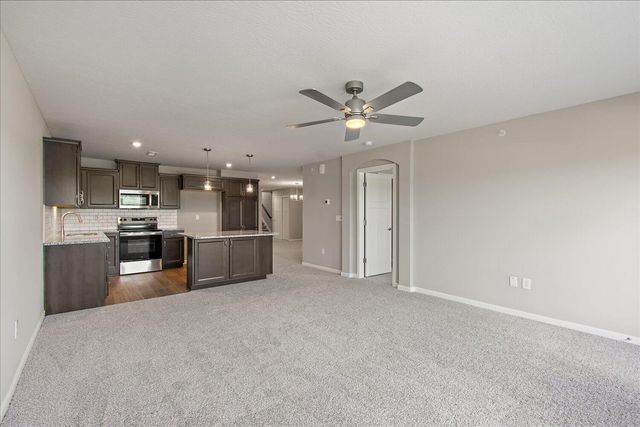 528 Station Drive, 39-102, Ludlow, KY 41016