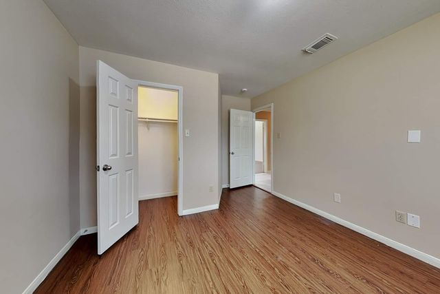 12514 Mill Lane Drive, Houston, TX 77070