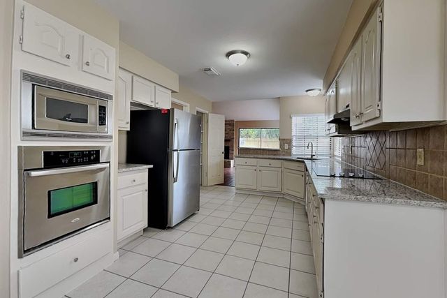 12514 Mill Lane Drive, Houston, TX 77070