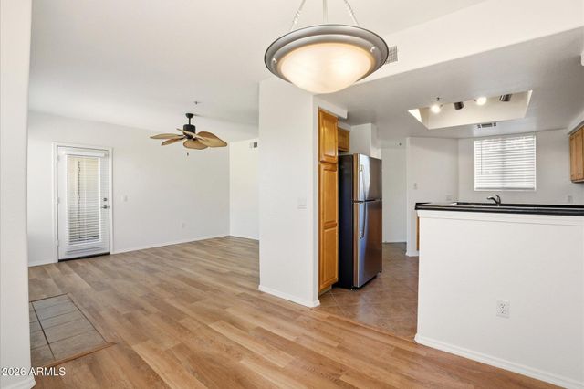 4925 E DESERT COVE Avenue 235, Scottsdale, AZ 85254