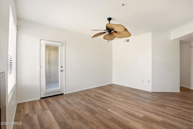 4925 E DESERT COVE Avenue 235, Scottsdale, AZ 85254