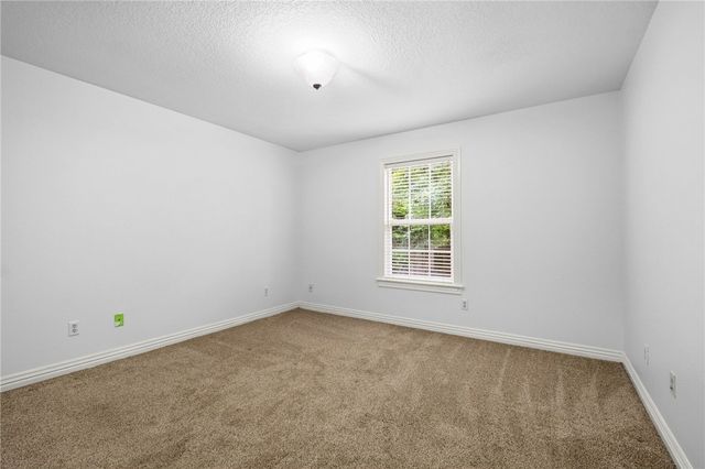 4399 Essex Cove, Springdale, AR 72762