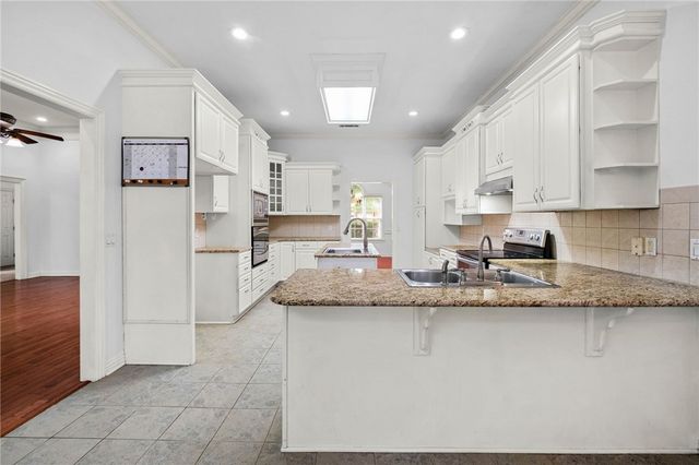 4399 Essex Cove, Springdale, AR 72762
