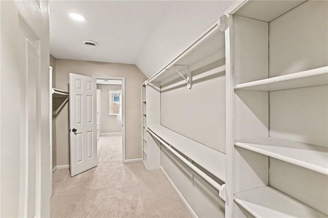 1005 Blueberry Lane, Liberty, MO 64068
