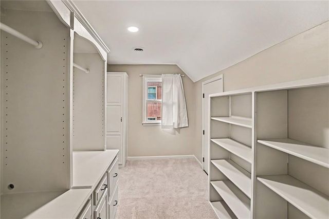 1005 Blueberry Lane, Liberty, MO 64068