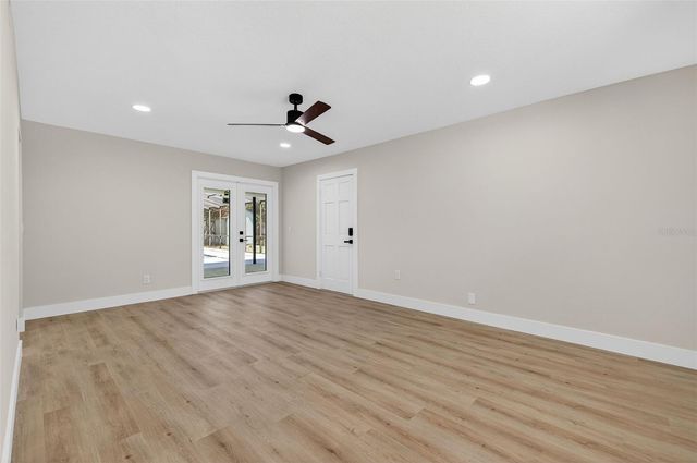 2207 HENNESEN DRIVE, Clearwater, FL 33764