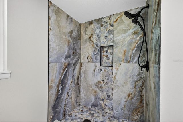 2207 HENNESEN DRIVE, Clearwater, FL 33764
