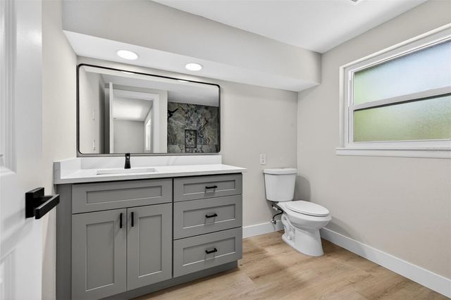 2207 HENNESEN DRIVE, Clearwater, FL 33764