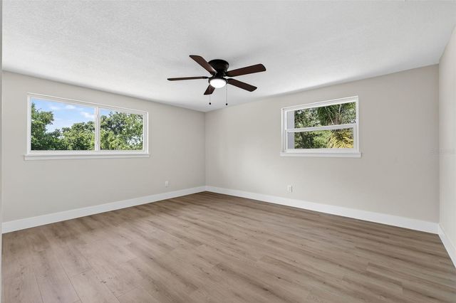 2207 HENNESEN DRIVE, Clearwater, FL 33764