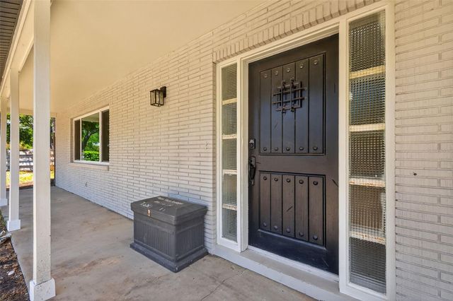 2207 HENNESEN DRIVE, Clearwater, FL 33764