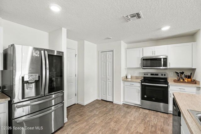 3059 Tivoli Avenue SE, Palm Bay, FL 32909