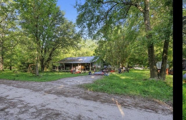 1169 Hidden Valley Road, Livingston, TX 77351