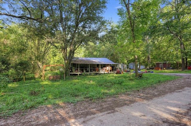 1169 Hidden Valley Road, Livingston, TX 77351