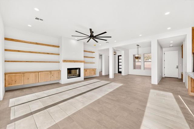 20 W Longview, Santa Fe, NM 87505