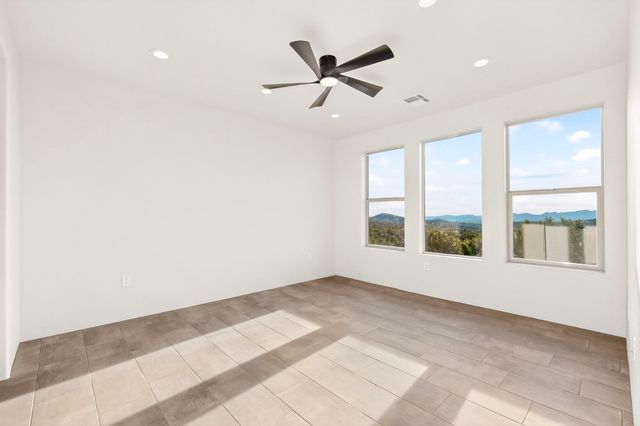 20 W Longview, Santa Fe, NM 87505