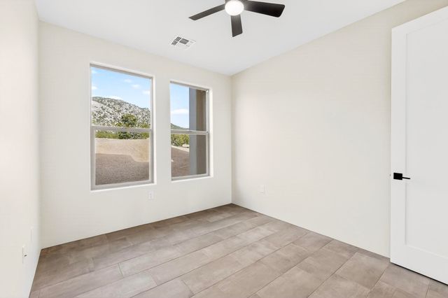 20 W Longview, Santa Fe, NM 87505