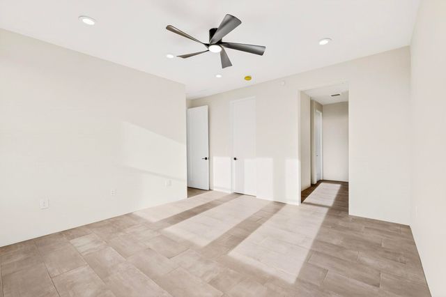 20 W Longview, Santa Fe, NM 87505