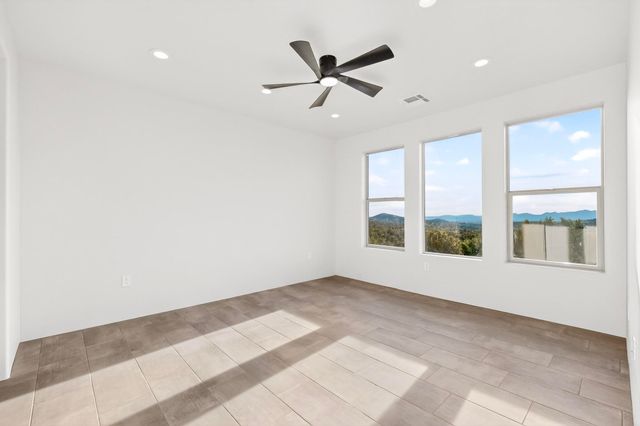 20 W Longview, Santa Fe, NM 87505