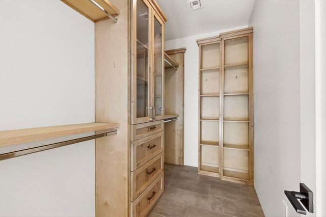 20 W Longview, Santa Fe, NM 87505