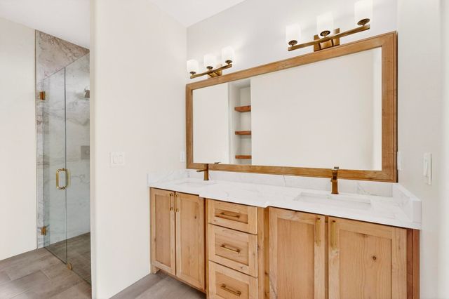 20 W Longview, Santa Fe, NM 87505