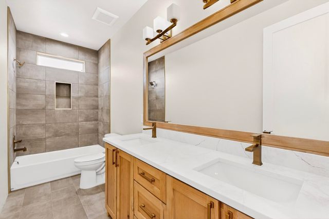 20 W Longview, Santa Fe, NM 87505