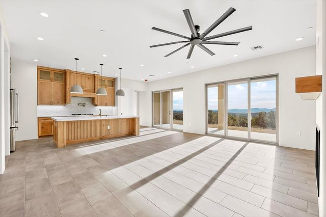 20 W Longview, Santa Fe, NM 87505